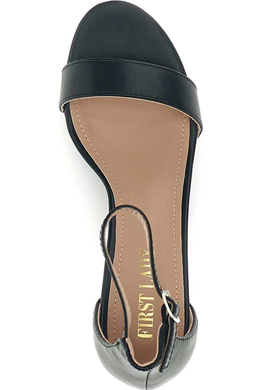 Sandali nero con fascia frontale e tacco largo First lady P695