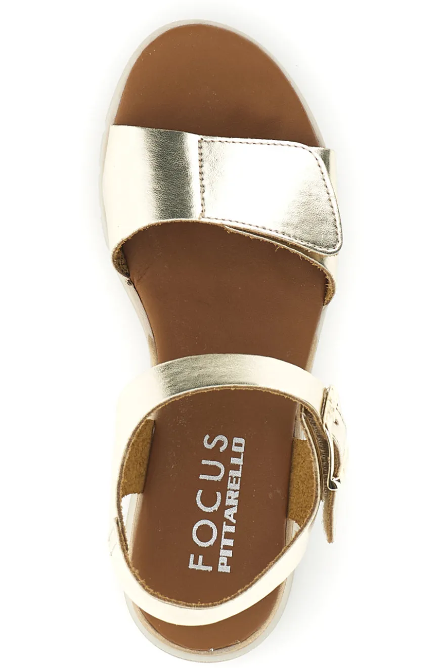Sandali platino con zeppa e strappo in velcro Pittarello focus 5493097