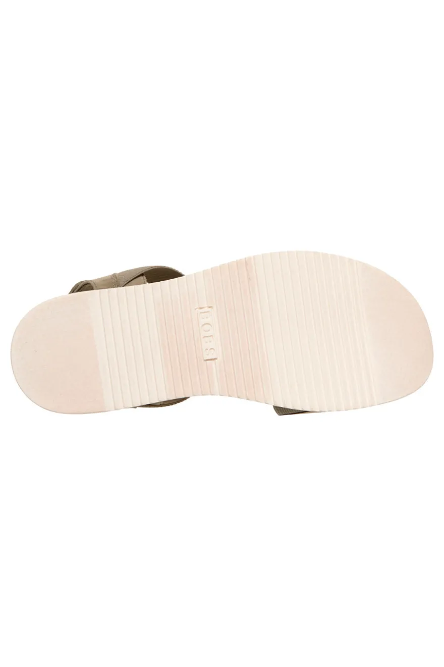 Sandali verdi con cinturino in velcro e fascia traforata Skechers Desert kiss low