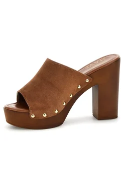 Sandalo marrone con tacco e borchie Pittarello Must Have 11233