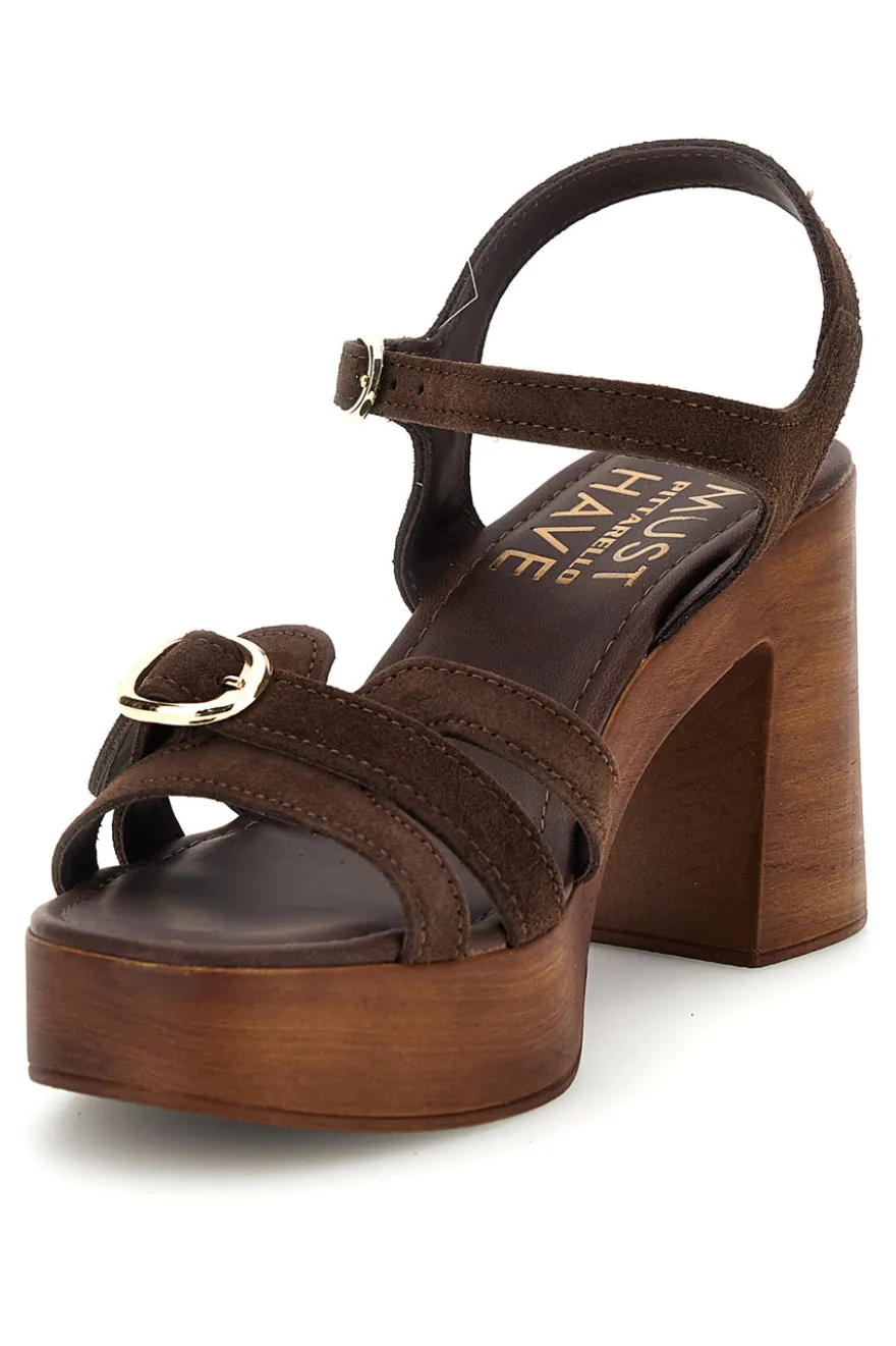 Sandalo marrone in pelle con tacco Pittarello Must Have 11886