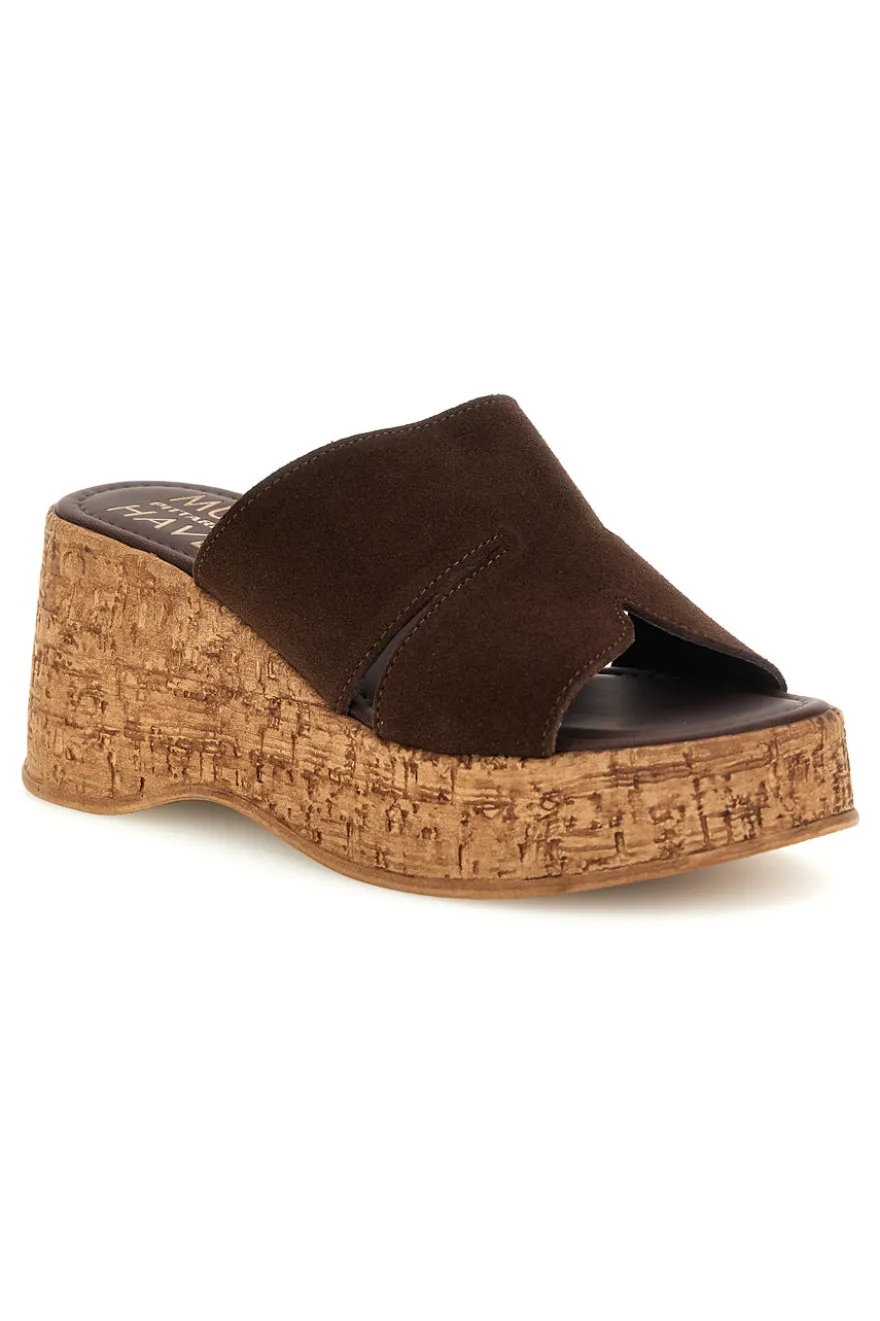 Sandalo marrone in pelle con zeppa Pittarello Must Have 11937