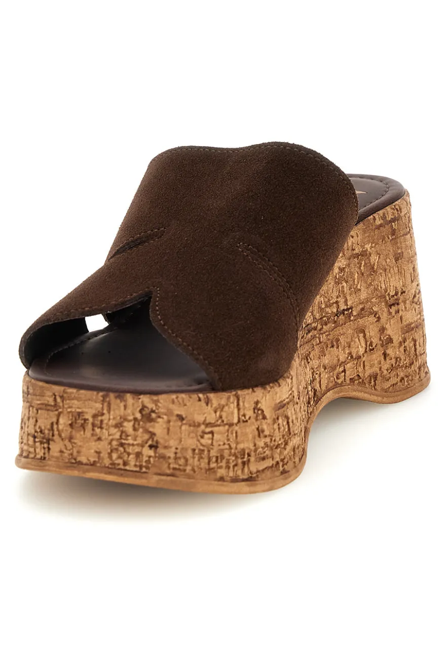 Sandalo marrone in pelle con zeppa Pittarello Must Have 11937
