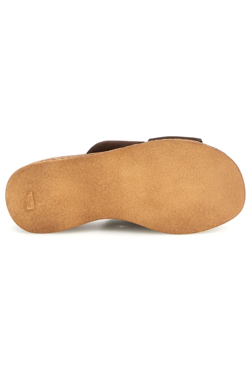 Sandalo marrone in pelle con zeppa Pittarello Must Have 11937