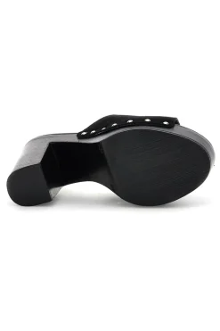 Sandalo nero con tacco e borchie Pittarello Must Have 11233