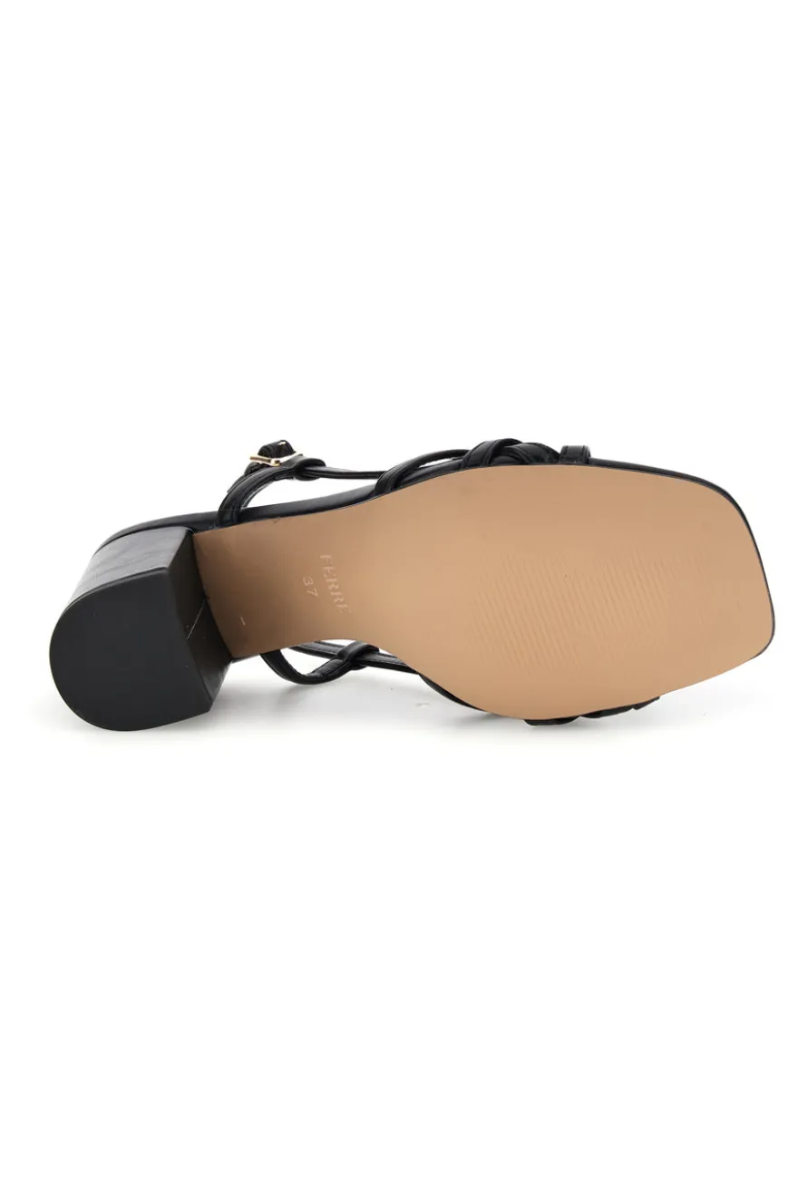 Sandalo nero con tacco e sottopiede in pelle Ferre F884