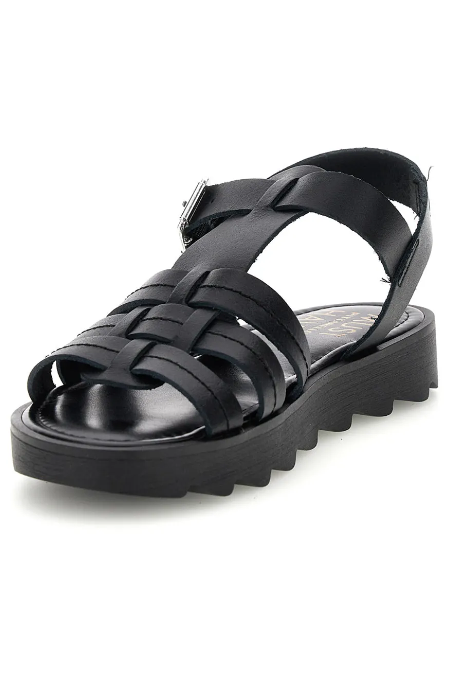Sandalo nero in pelle con cinturino Pittarello Must Have 11936