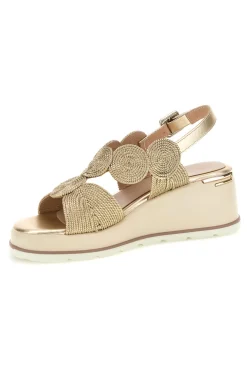 Sandalo oro con zeppa e forme geometriche Mariella Burani 52190C1578
