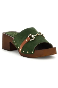 Sandalo verde in pelle con tacco e borchie Pittarello Must Have 11938