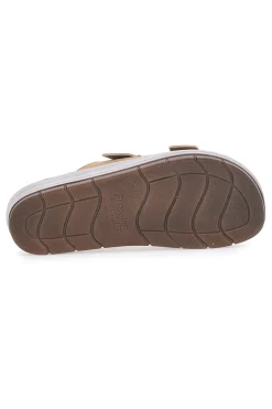 Sandschuhe mit dekorativen Nieten auf Doppelschnalle INBLU 54 CP