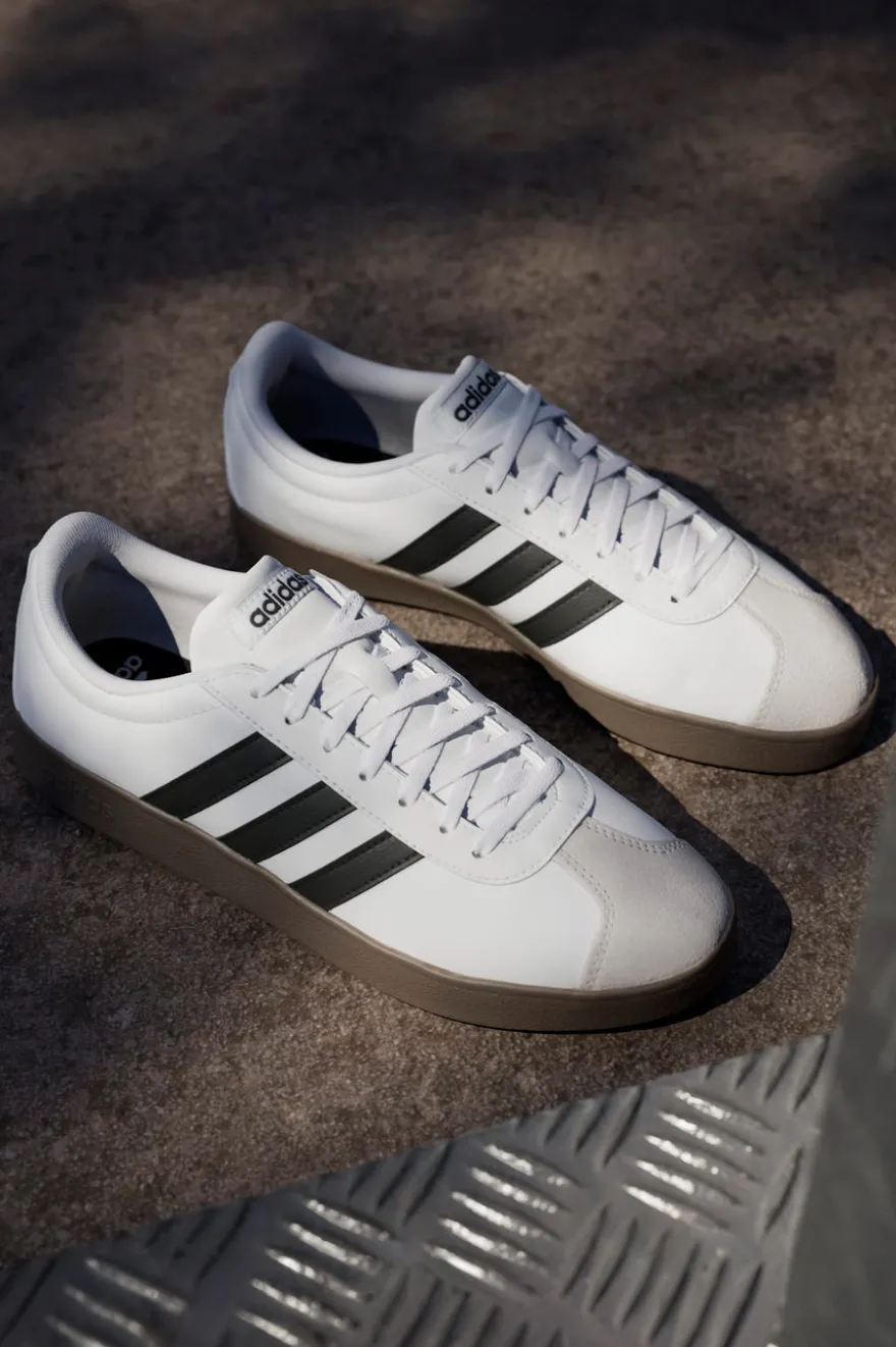 Scarpe bianche con strisce nere punta rinforzata Adidas VL Court Base