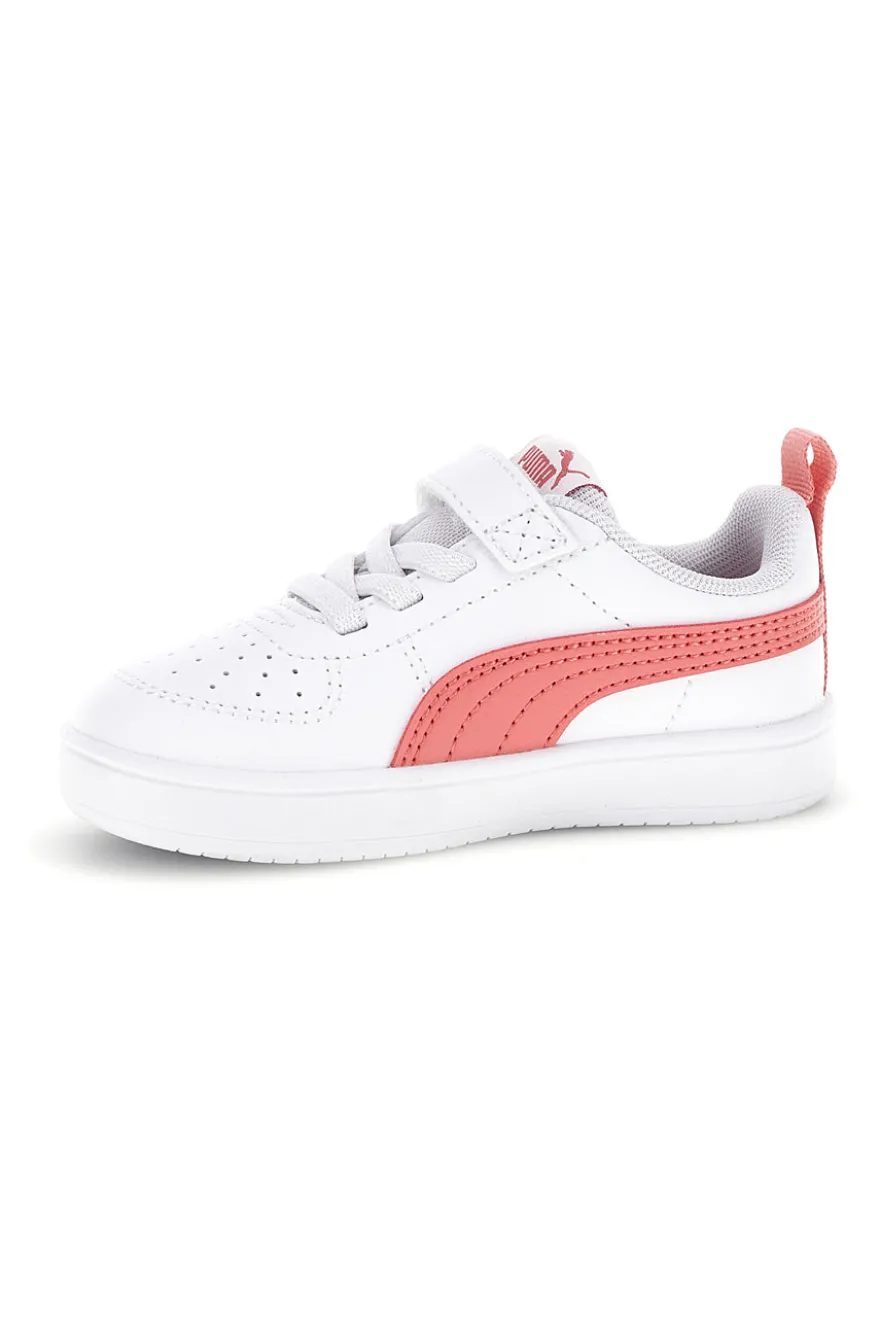 Scarpe bianche corallo con chiusura a strappo e lacci elastici Puma Rickie AC+ Inf