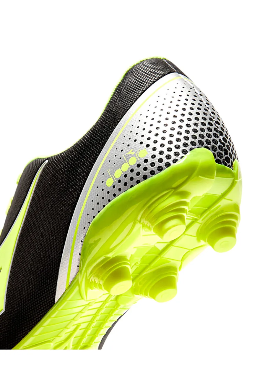 Scarpe da calcio per terreni sintetici nere e verdi Diadora PICHICHI 7 MG14