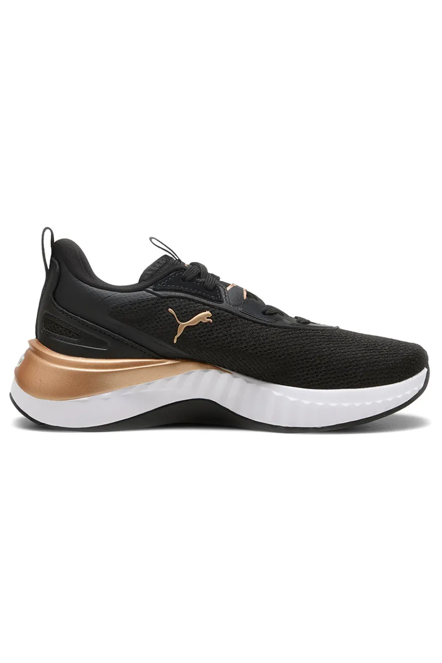 Scarpe da ginnastica nere con dettagli oro e suola Softride Puma Softride Sera Wns