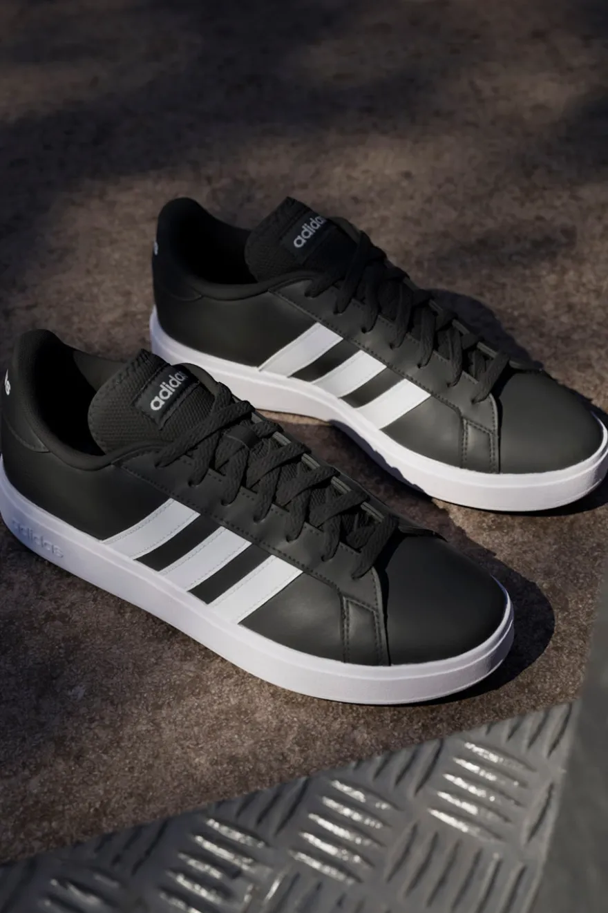 Scarpe nere con strisce bianche Adidas Grand Court Base 2