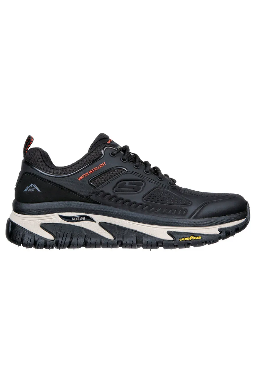 Scarpe outdoor nere water-repellent Skechers Arch Fit Road Walker-Recon