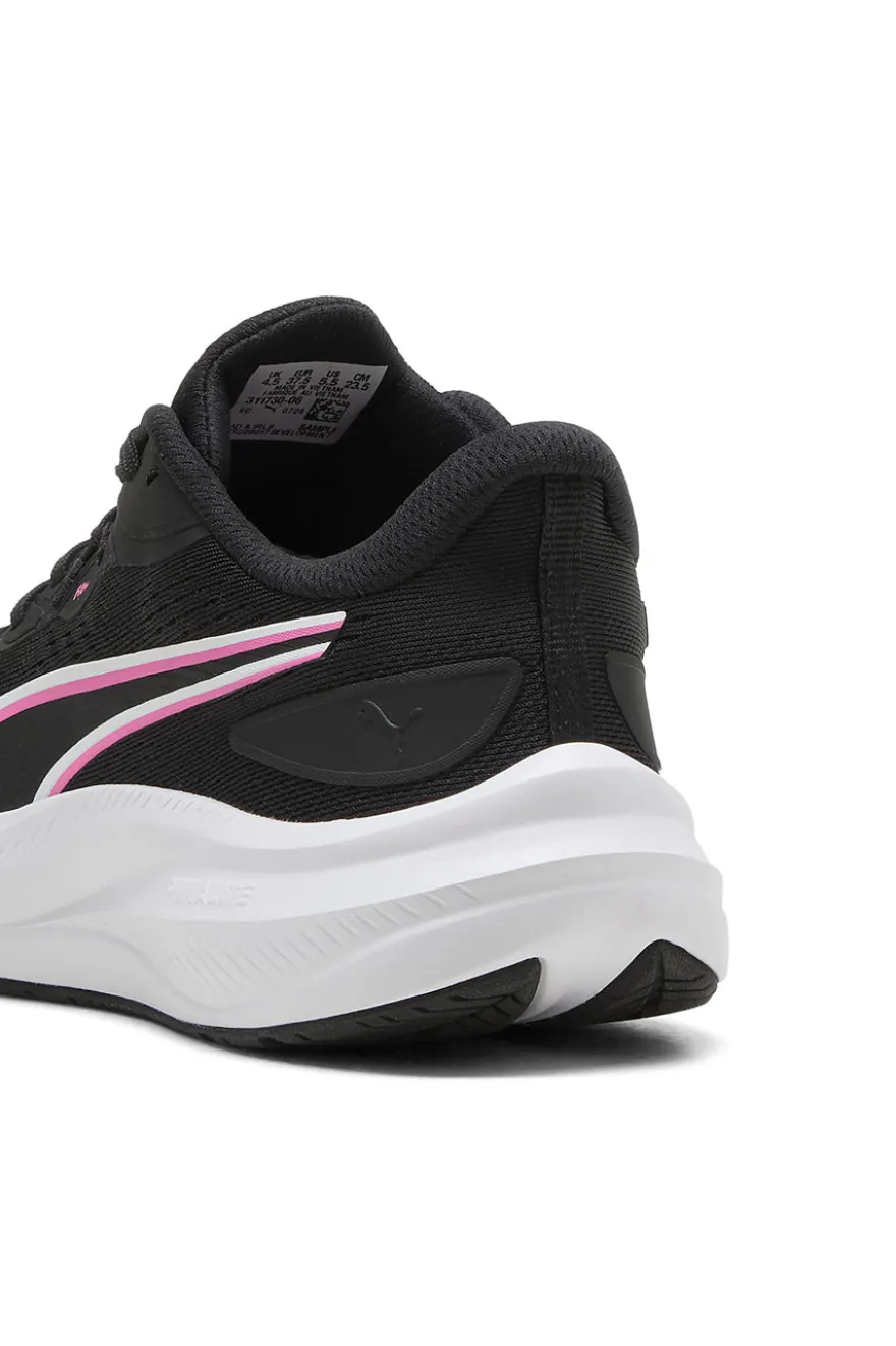 Scarpe running nere in mesh con dettagli rosa Puma Skyrocket Lite 2