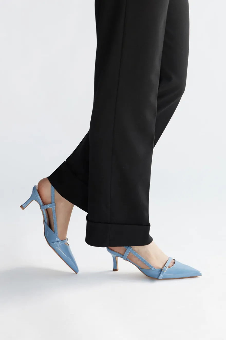 Scarpe slingback azzurre a punta con cinturini Pittarello glam 3790