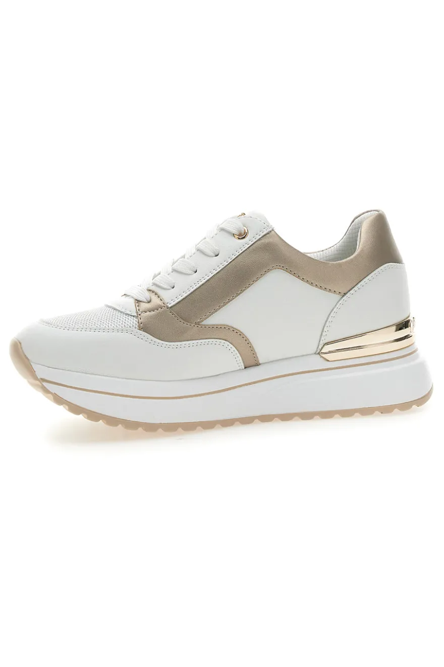 Scarpe Stringate Bianco con Tomaia Decorata INBLU 426 IN