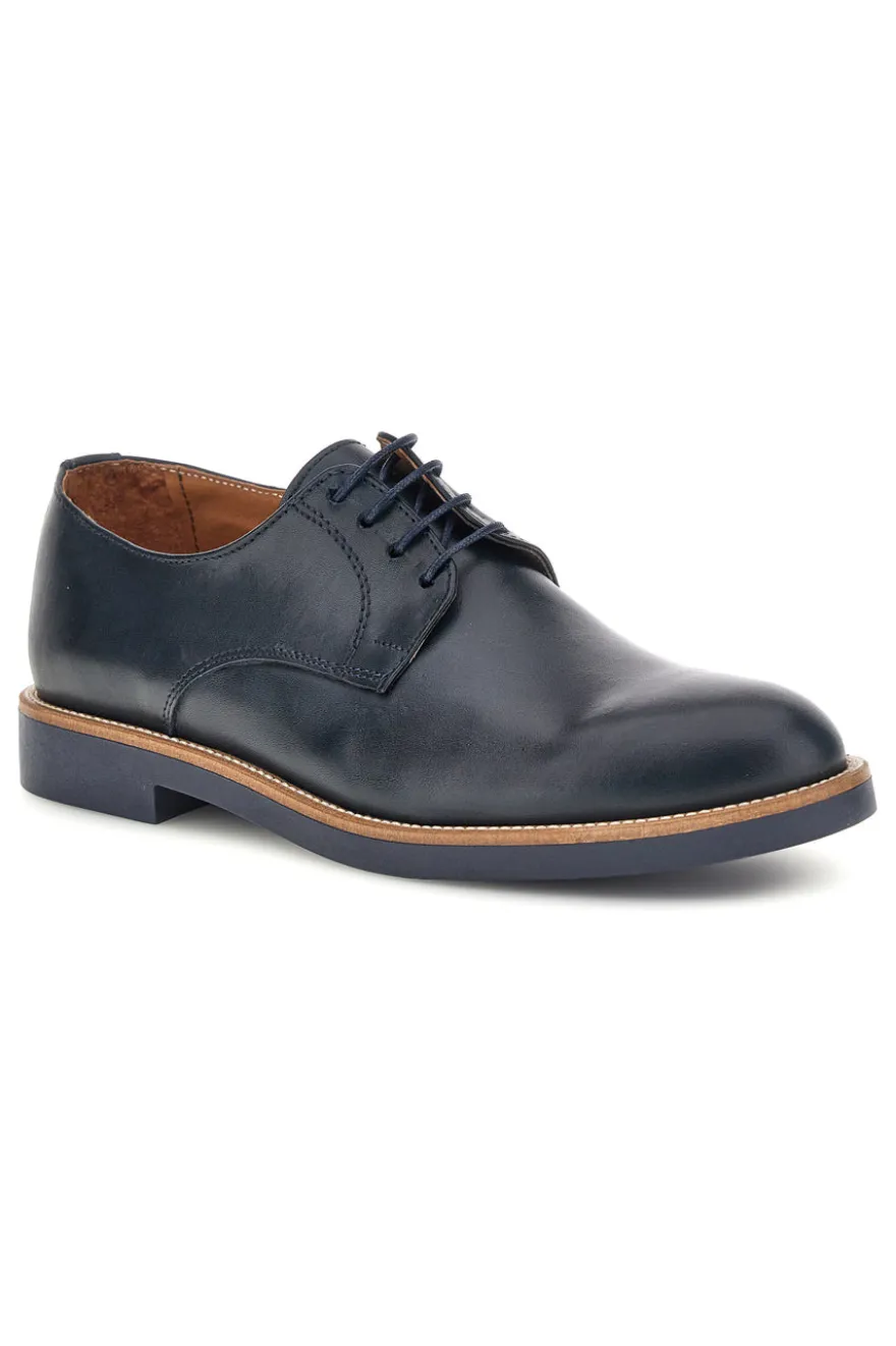 Scarpe stringate Blu scuro design classico Pittarello 600
