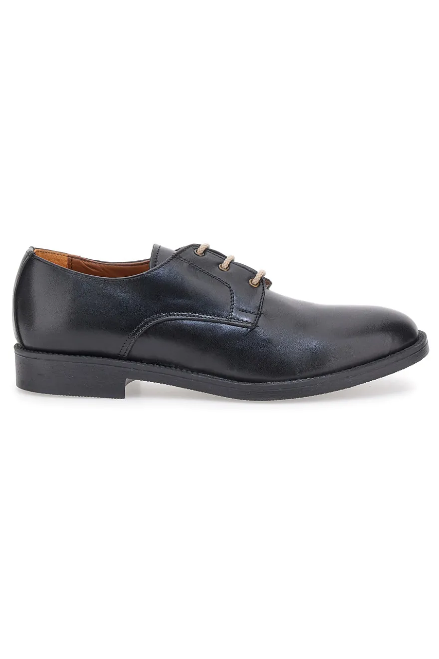 Scarpe Stringate in Pelle Nera Pittarello 0728