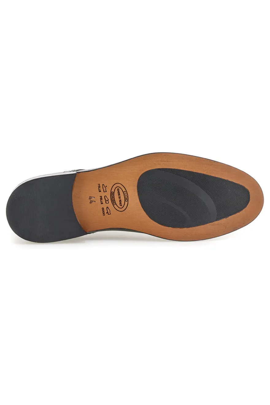 Scarpe stringate nere in pelle con suola in cuoio made in Italy Pittarello 7715