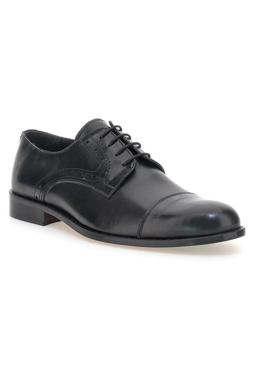 Scarpe stringate nere in pelle con suola in cuoio made in Italy Pittarello 7715
