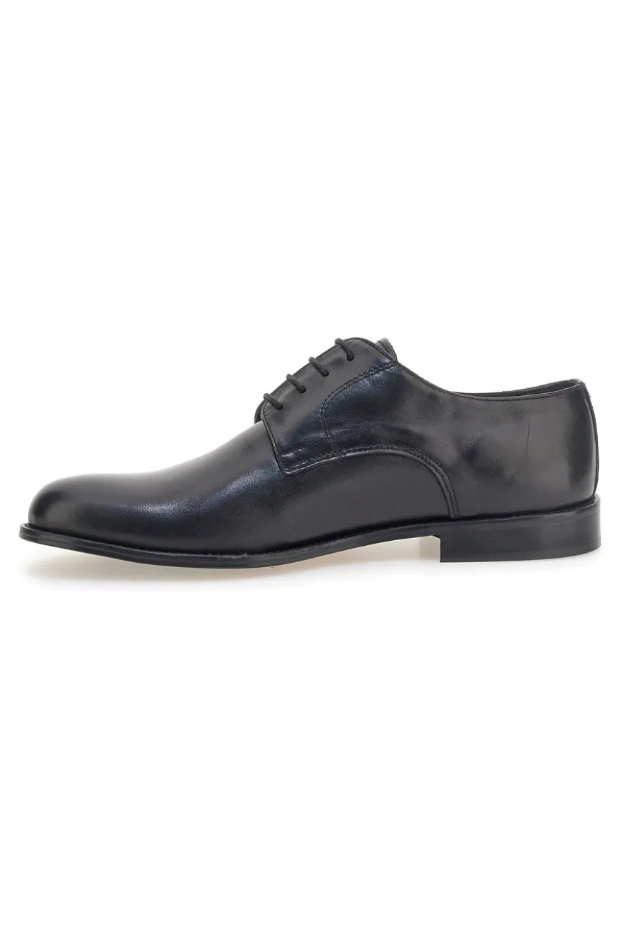 Scarpe stringate nere in pelle con suola in cuoio made in Italy Pittarello 7720