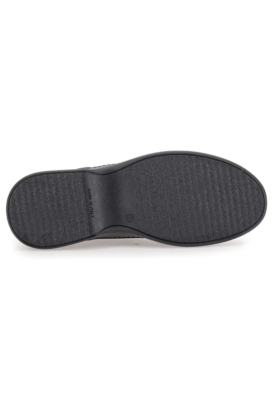 Scarpe Stringate Nere In Vera Pelle Pittarello 2182