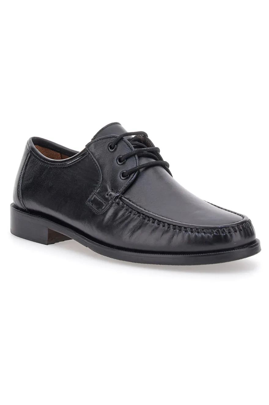 Scarpe Stringate Nere in Pelle Claremorris 652