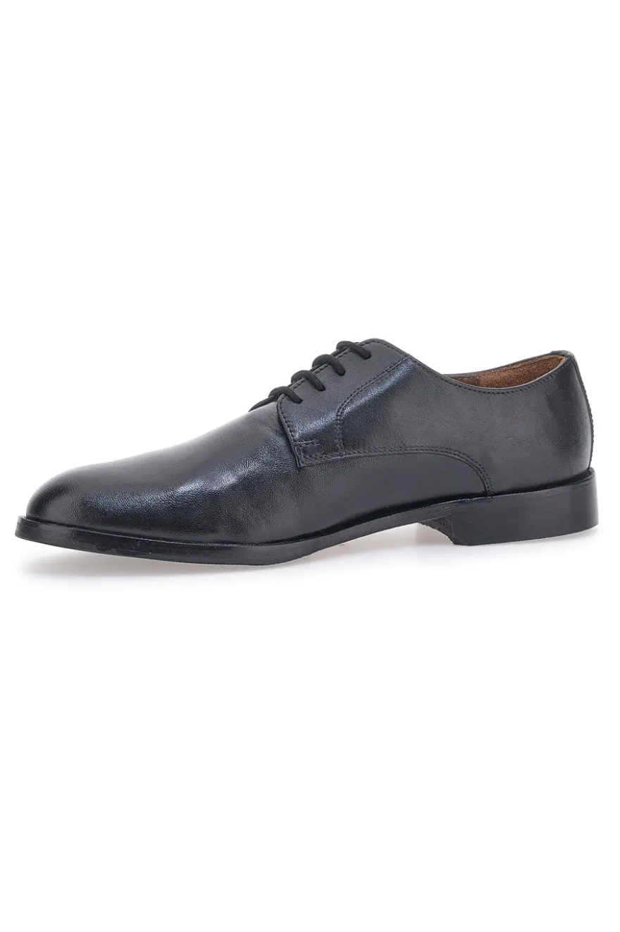 Scarpe Stringate Nere In Vera Pelle Max Dillan 565