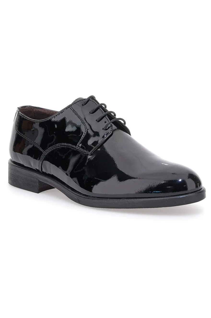 Scarpe stringate Nero in vernice Pittarello class 600
