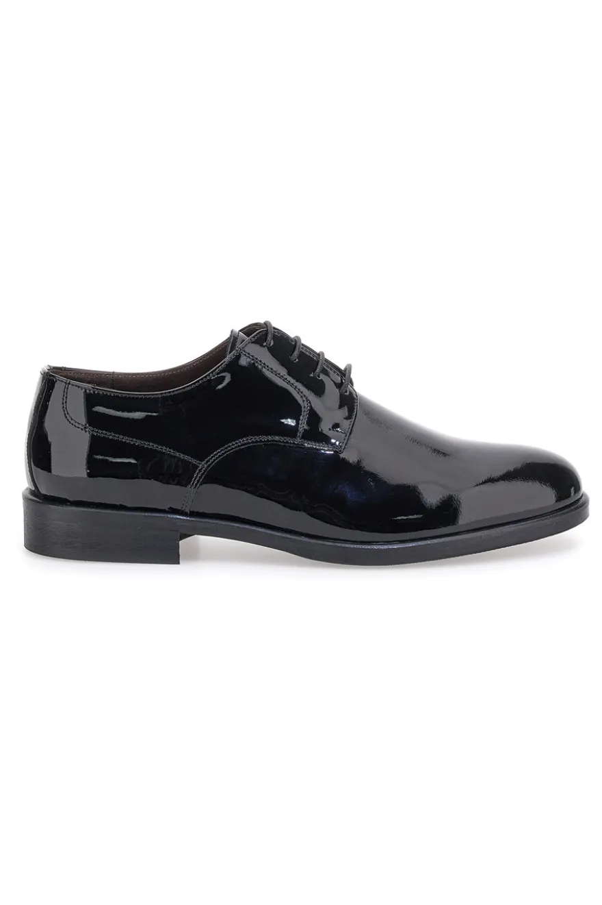 Scarpe stringate Nero in vernice Pittarello class 600