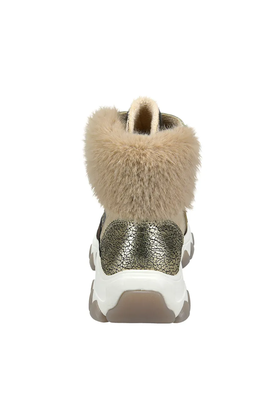 Scarponcini beige con dettagli metallici e pelliccia Bagatt D31952365555