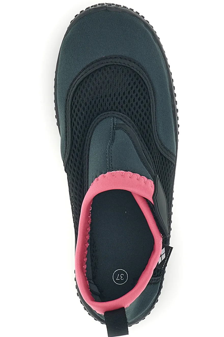 Schwarz und rosa Arena Wasserschuhe mit verstellbarem Verschluss