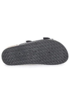 Schwarze Hausschuhe mit gemustertem Obermaterial und Doppelschnalle FIRST ROW 1043108