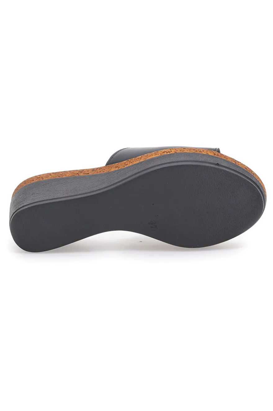 Schwarze Keilpantoffeln mit Lederband PITTARELLO 28004525
