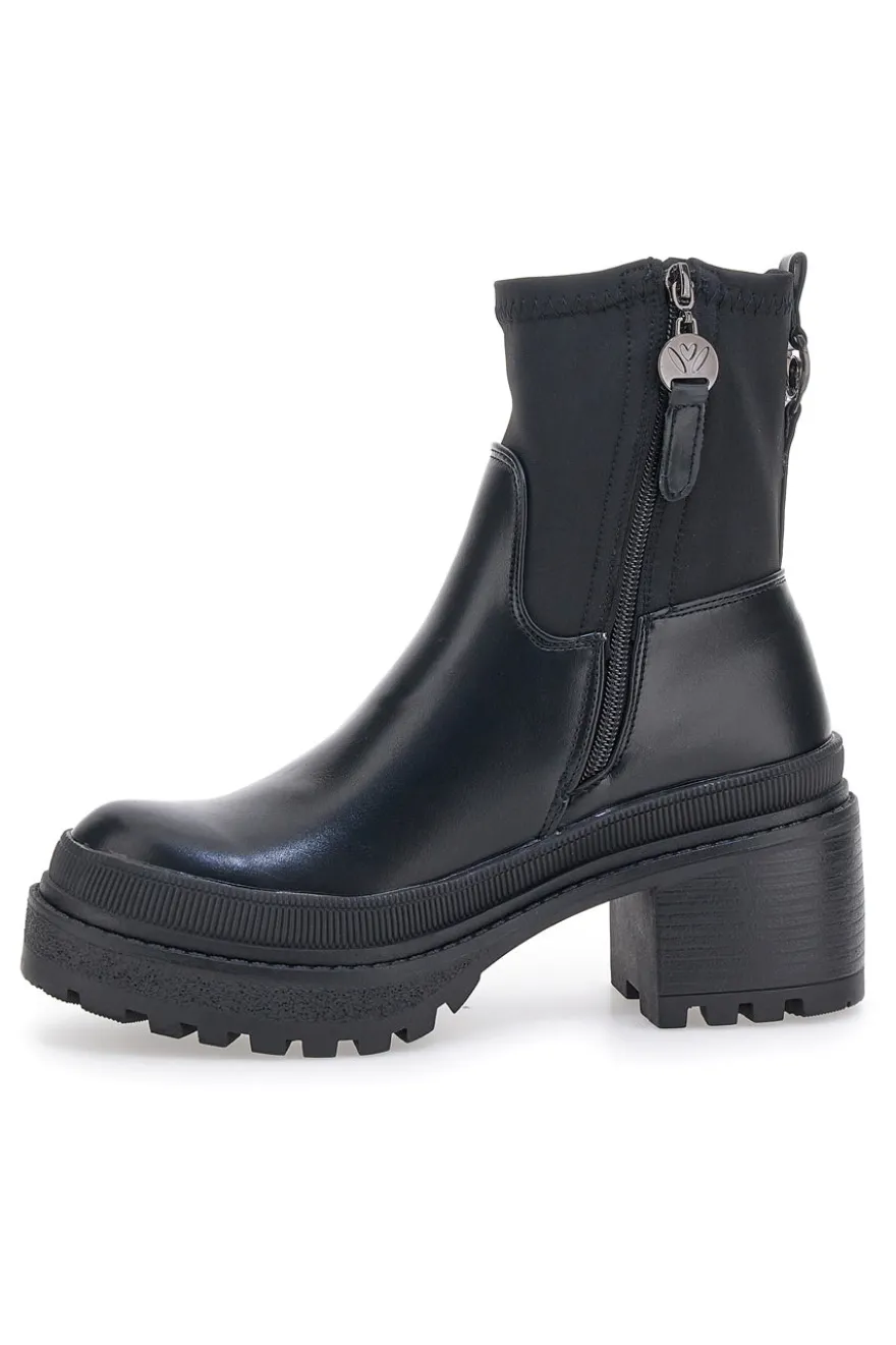 Schwarze Platform-Stiefeletten mit Stoffschaft Bettyflowers 03