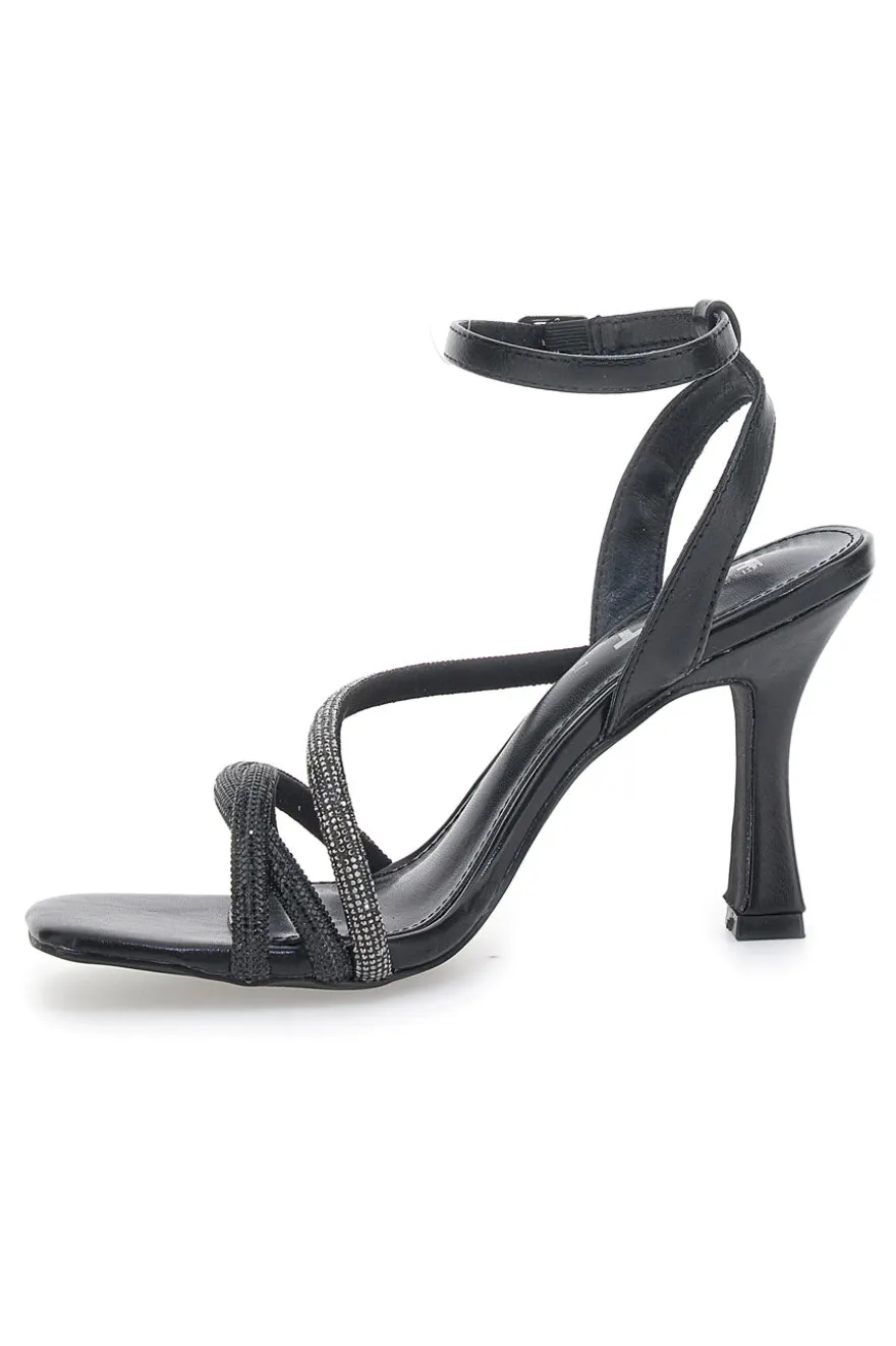 Schwarze Sandale mit Spulenabsatz The First 625