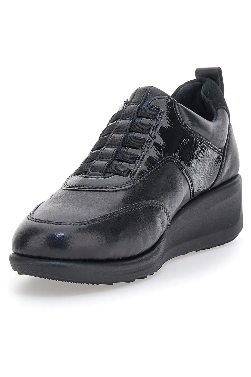 Schwarze Schnürschuhe mit elastischen Schnürsenkeln PLOCADI 22473