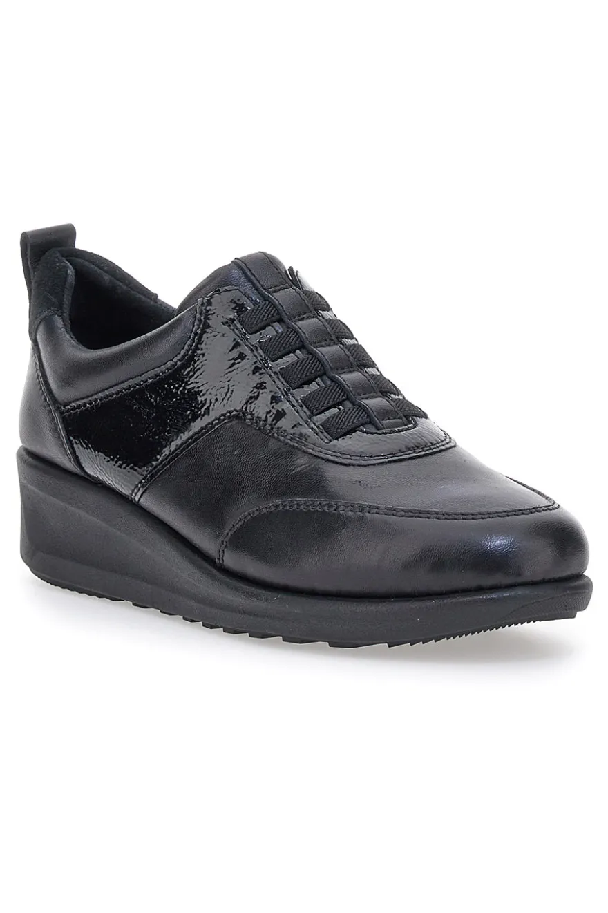 Schwarze Schnürschuhe mit elastischen Schnürsenkeln PLOCADI 22473