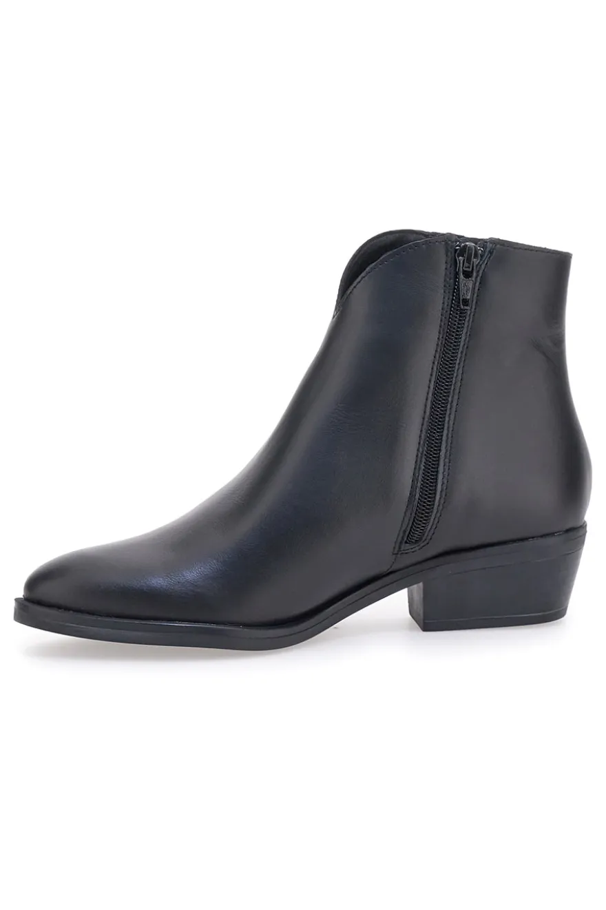 Schwarze spitze Stiefeletten aus echtem Leder PITTARELLO GLAM 4554015