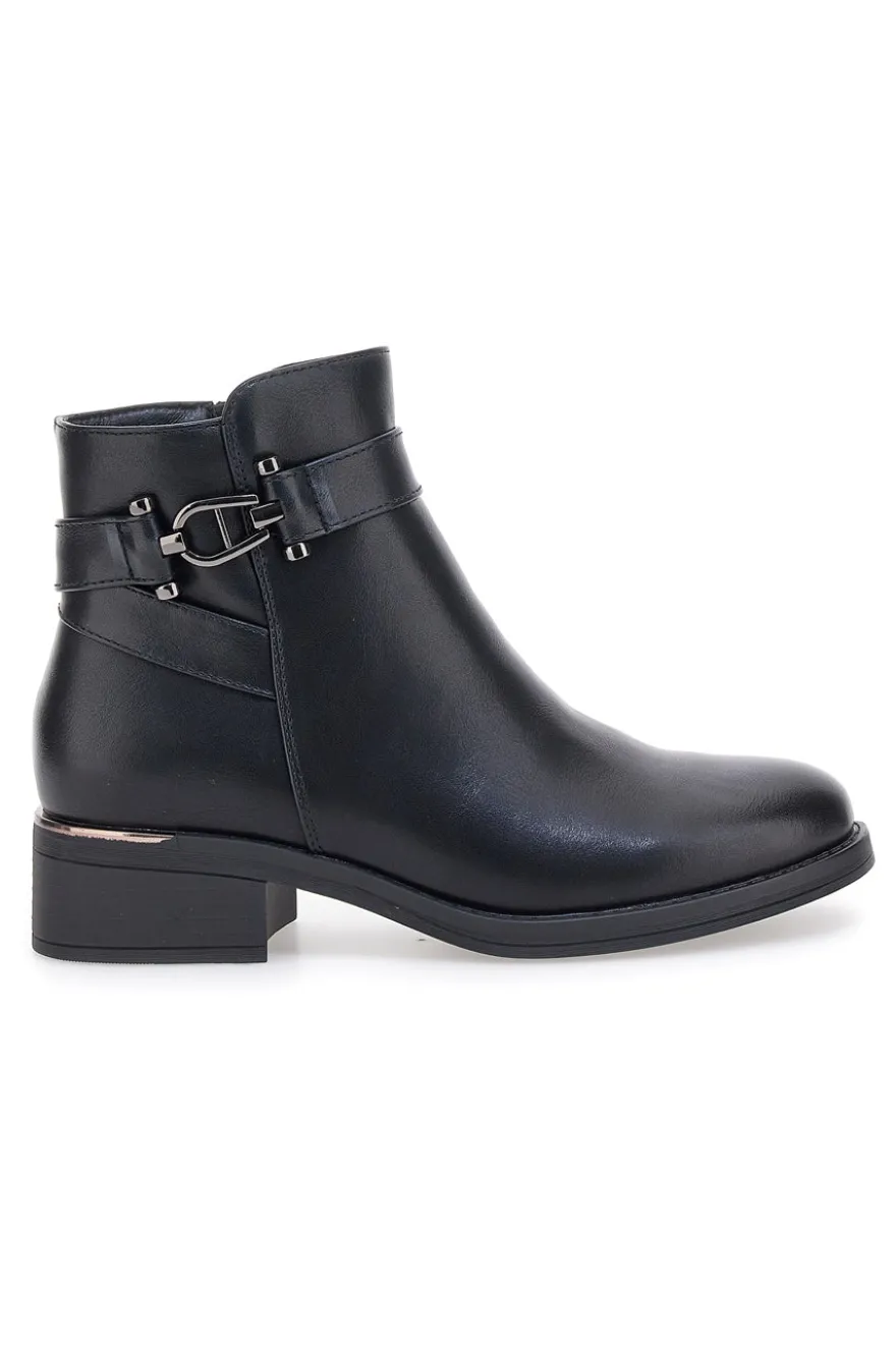 Schwarze Stiefeletten mit dekorativer Schnalle und niedriger Sohle Energy I255