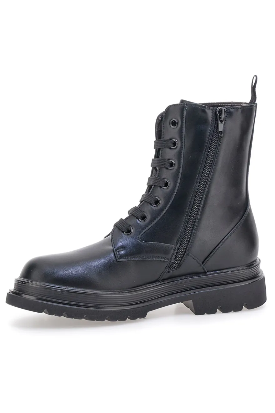 Schwarze Stiefeletten von Laura Biagiotti (Modell L97109502) mit Strasssteinen an den Seiten.