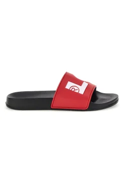 Schwarze und rote Badelatschen mit Levi's-Logo VPOL0241S