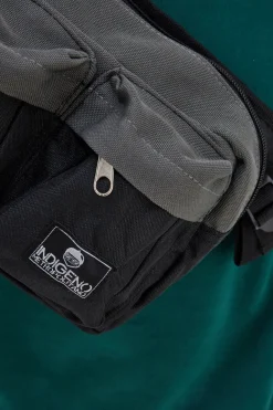 Schwarz-graue Gürteltasche mit Taschen Indigenous Metropolitan 21063