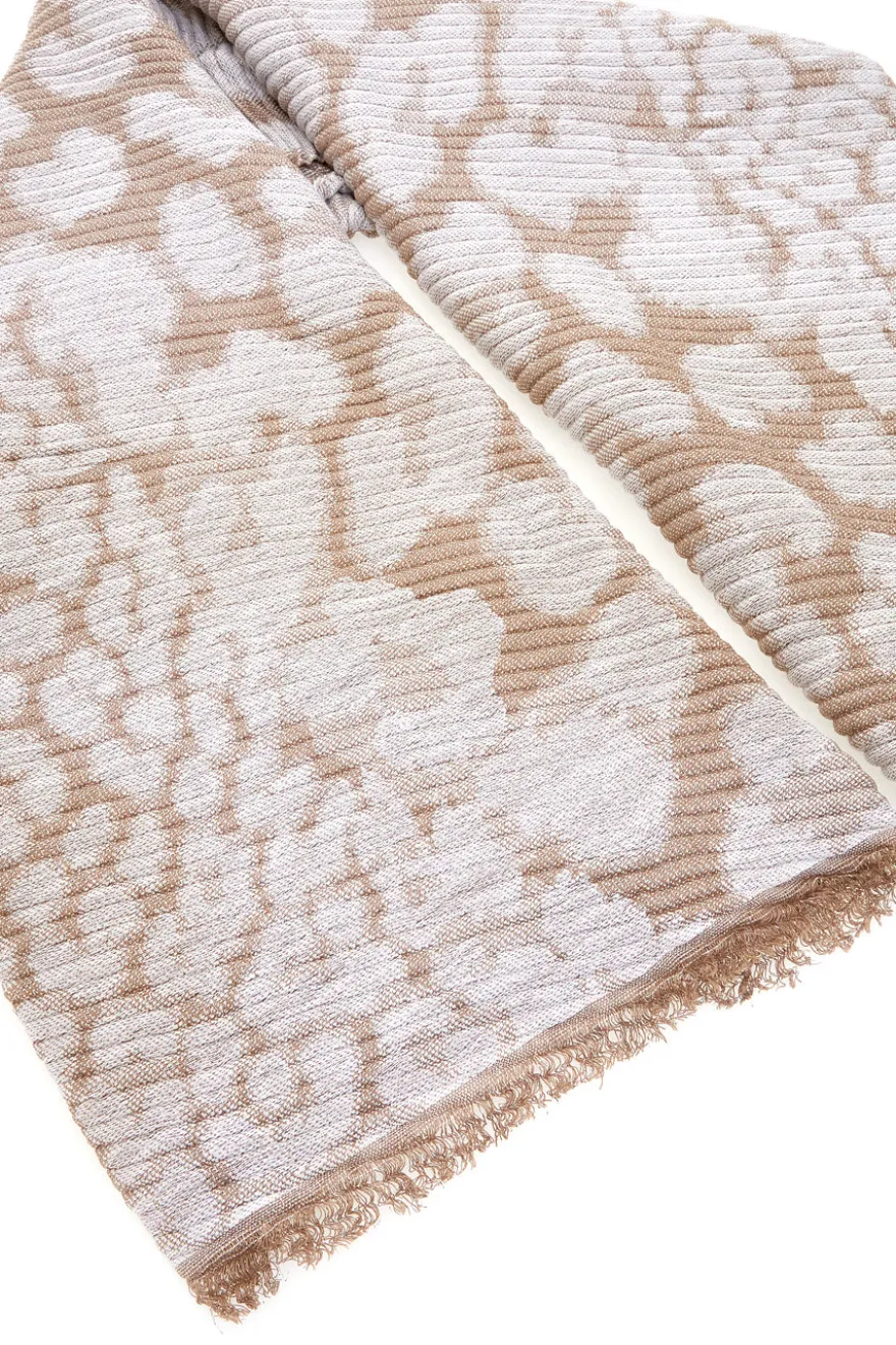 Sciarpa beige con fantasia animalier Gianmarco Venturi CLASS 65470