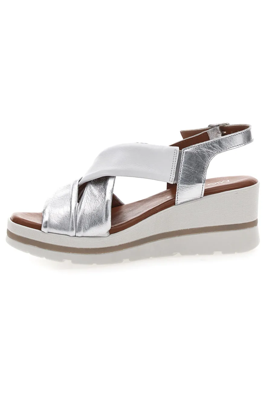Silberne Sandalen mit Plateau und Obermaterial aus Leder Mio Tempo 269020