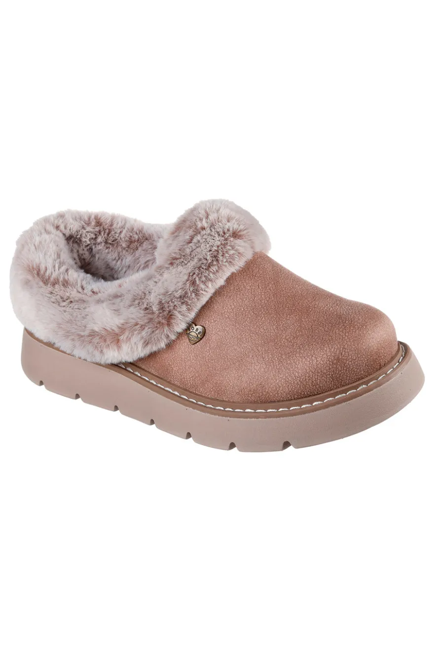 Skechers – Keepsakes Lite – Cozy Blend – Hausschuhe in Beige mit Kunstfellfutter