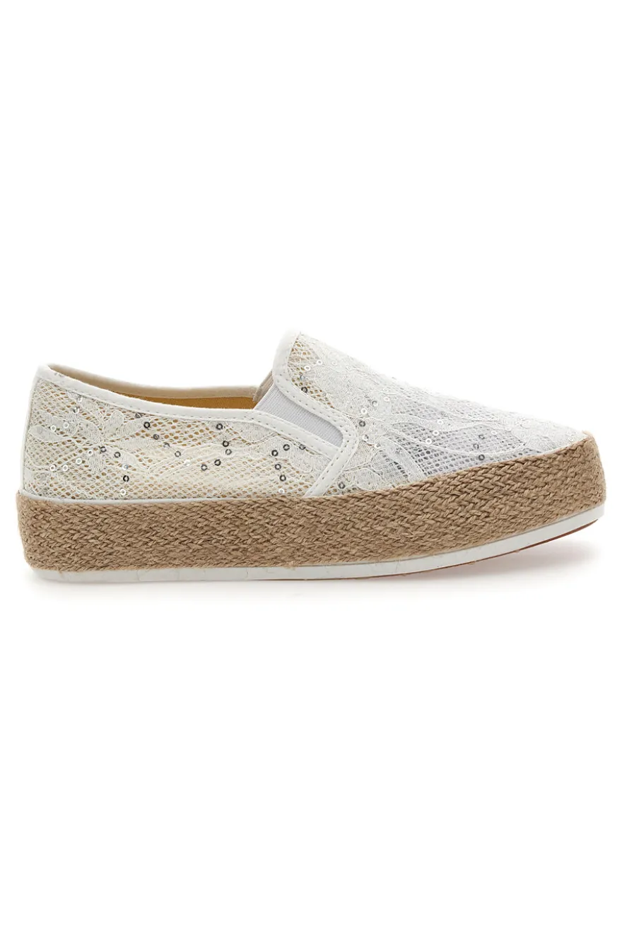 Slip-on bianche in crochet con suola in corda Energy E129